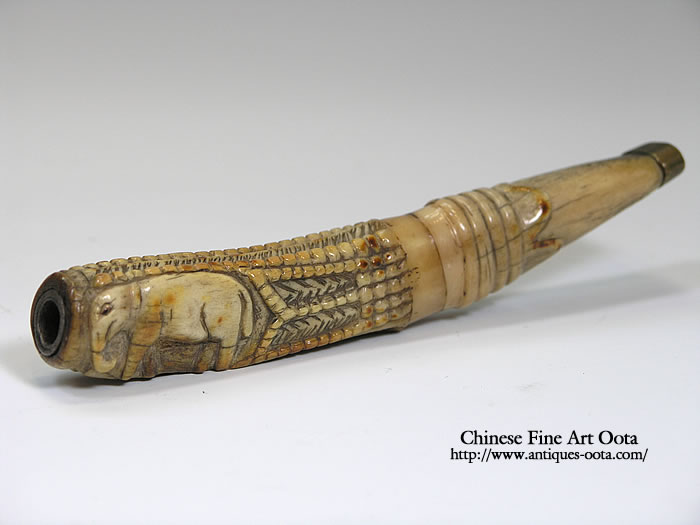 中国　玉石彫刻　神獣刻　パイプ　煙管　喫煙具　V　R5837美術品/アンティーク