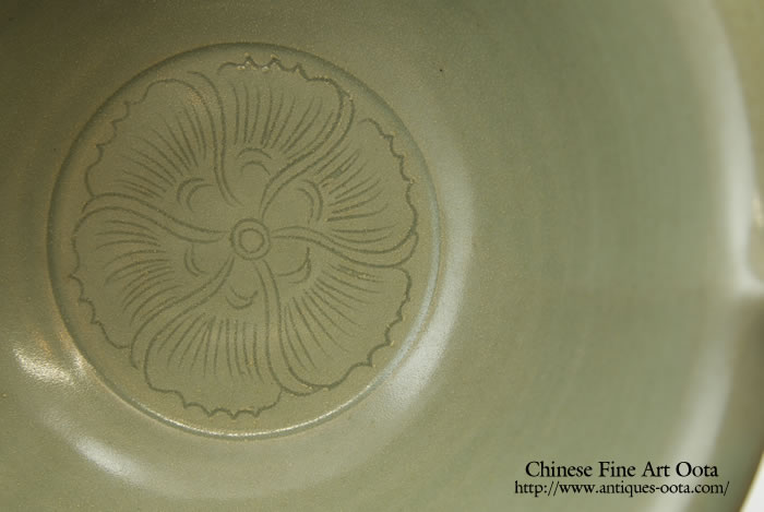 中国美術 在銘輪花青磁中皿 直径19.6cm 東H5-1031①タサオ-